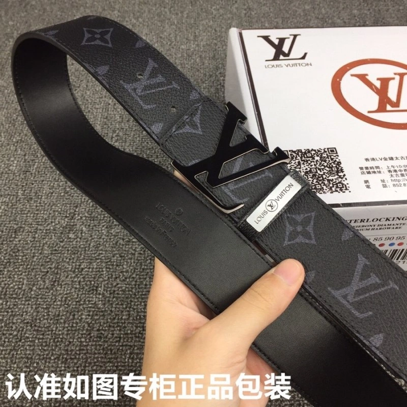 Louis Vuitton Belts Sleek 300302