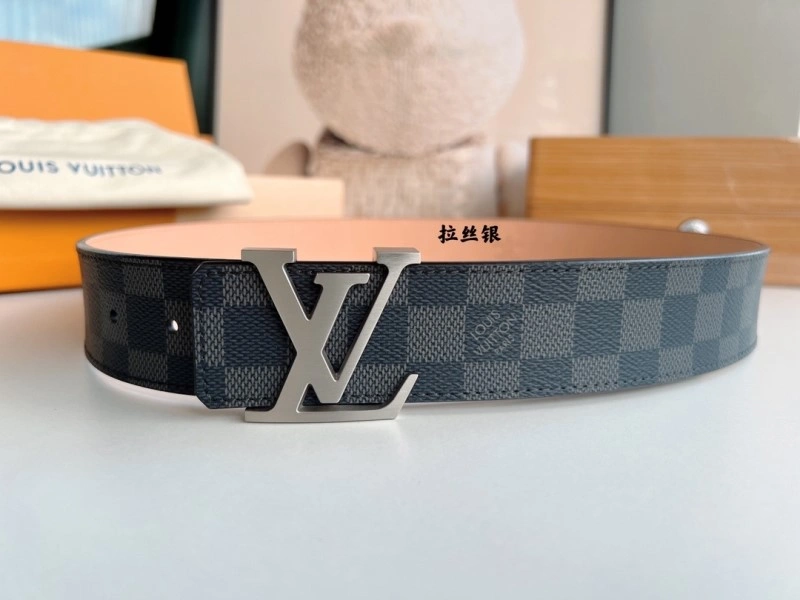 Louis Vuitton Belts Flexible 300298