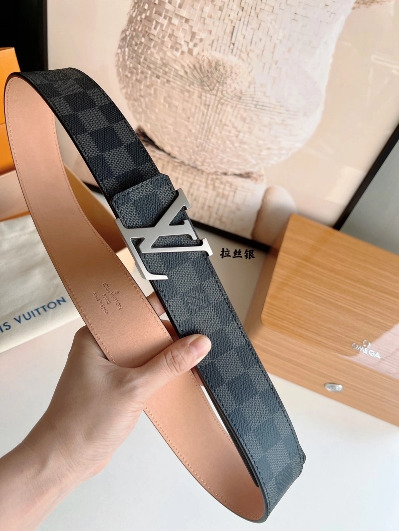 Louis Vuitton Belts Flexible 300298