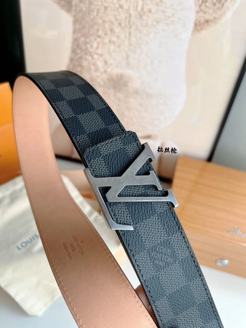 ZipUp Louis Vuitton Belts 300303
