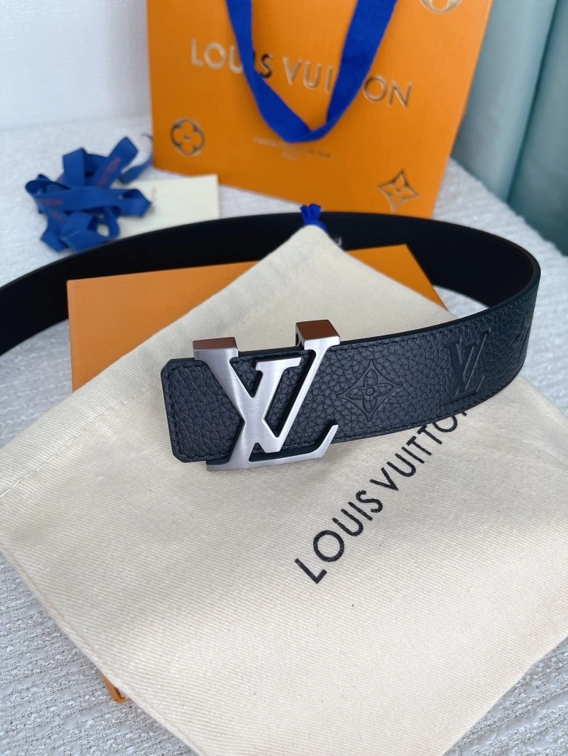 Snug Louis Vuitton Belts 300313