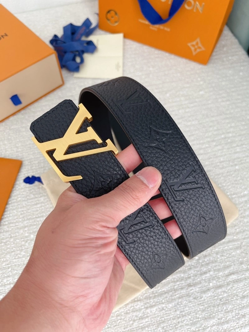 Seasonal Louis Vuitton Belts 300292