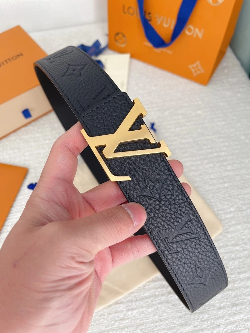 Seasonal Louis Vuitton Belts 300292