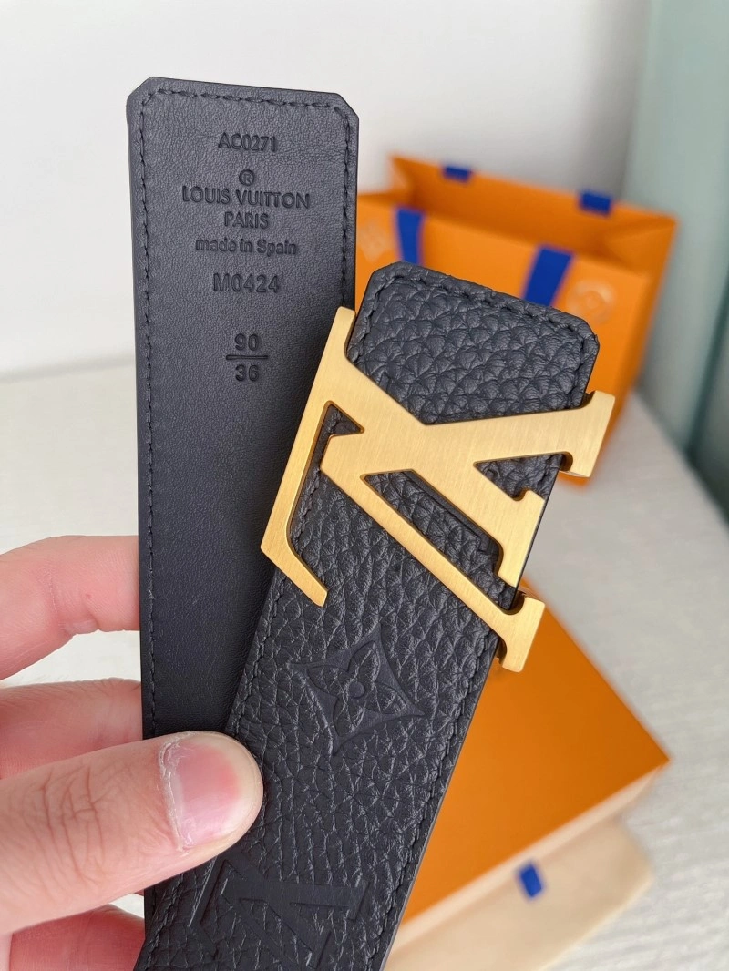 Seasonal Louis Vuitton Belts 300292