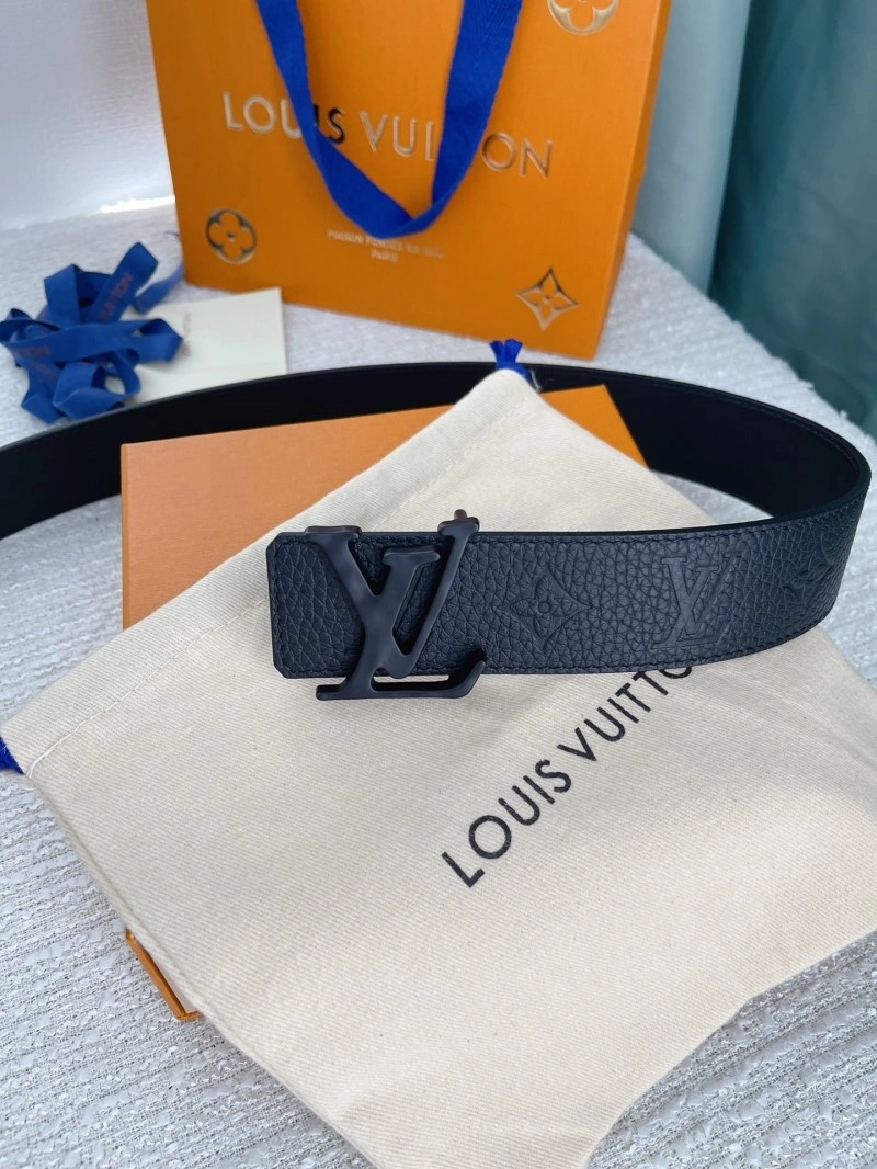 WellDesigned Louis Vuitton Belts 300286