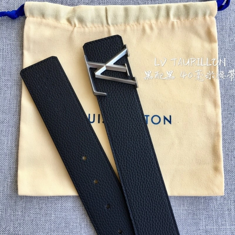 Sophisticated Louis Vuitton Belts 300291
