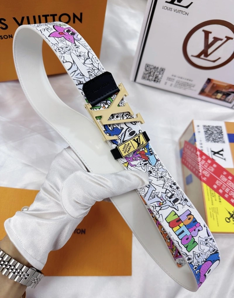 ZipUp Louis Vuitton Belts 300278