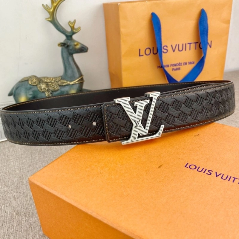 Louis Vuitton Belts Fashionable 300274