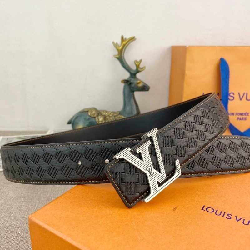 Louis Vuitton Belts Fashionable 300274