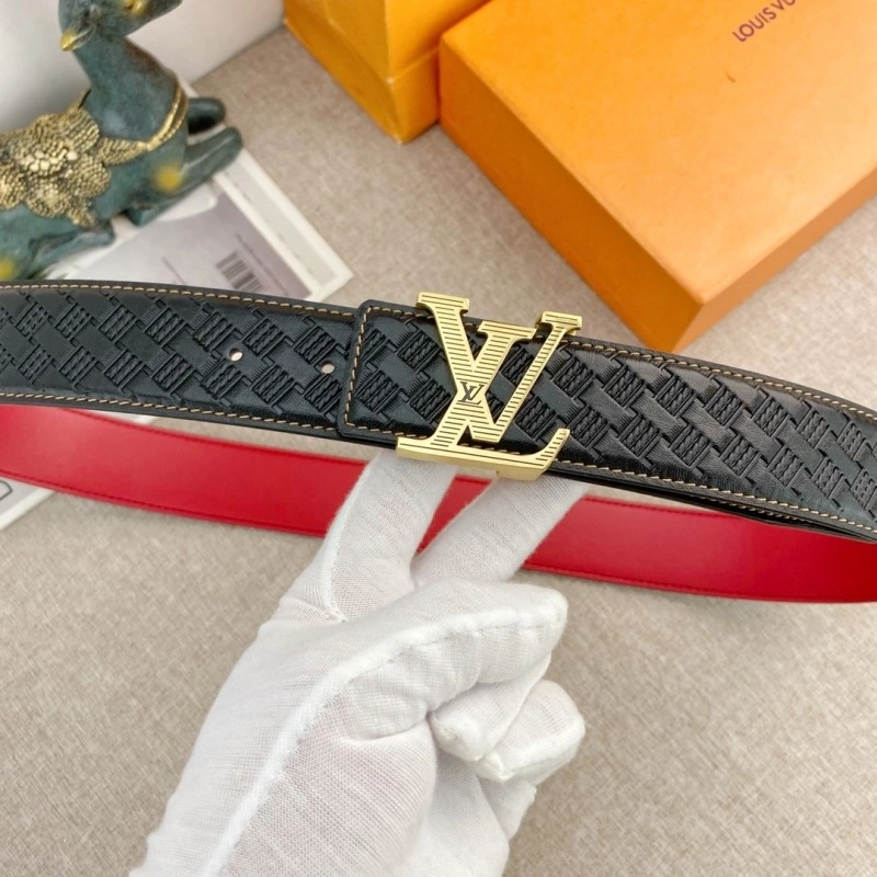 Snug Louis Vuitton Belts 300261