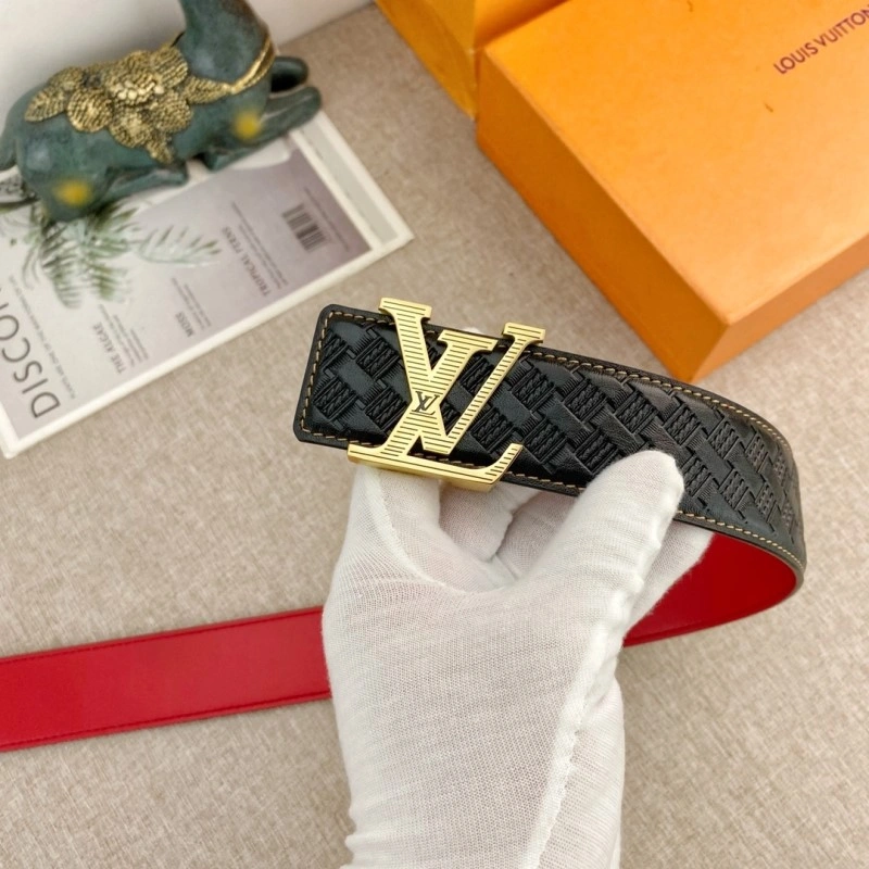 Snug Louis Vuitton Belts 300261