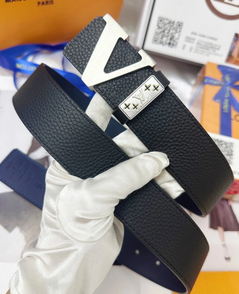 Stylish Louis Vuitton Belts 300250
