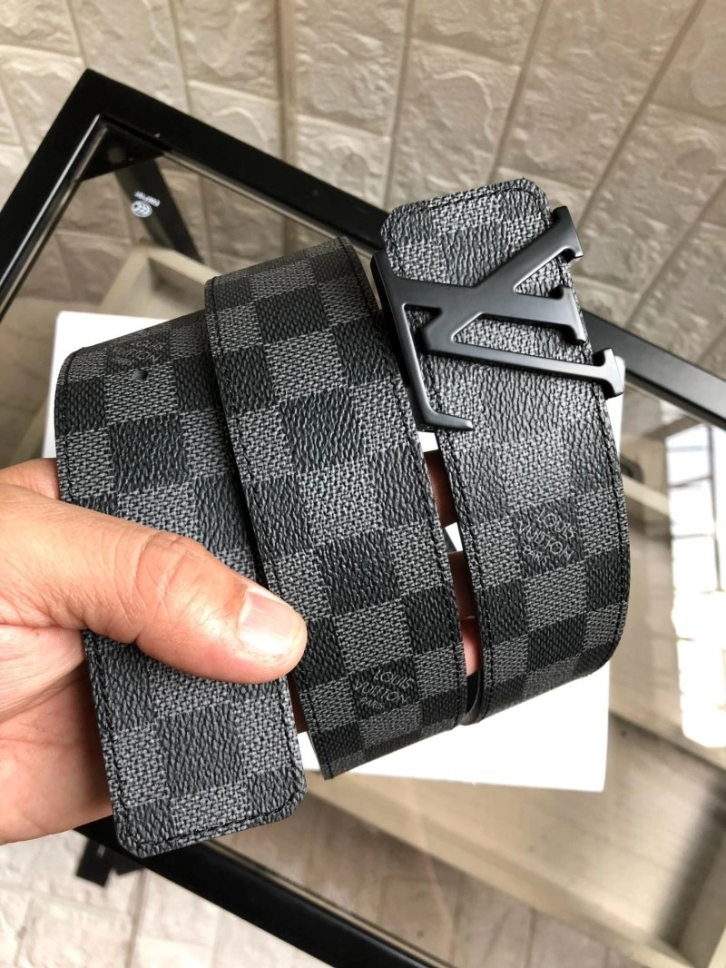 Modern Louis Vuitton Belts 300259