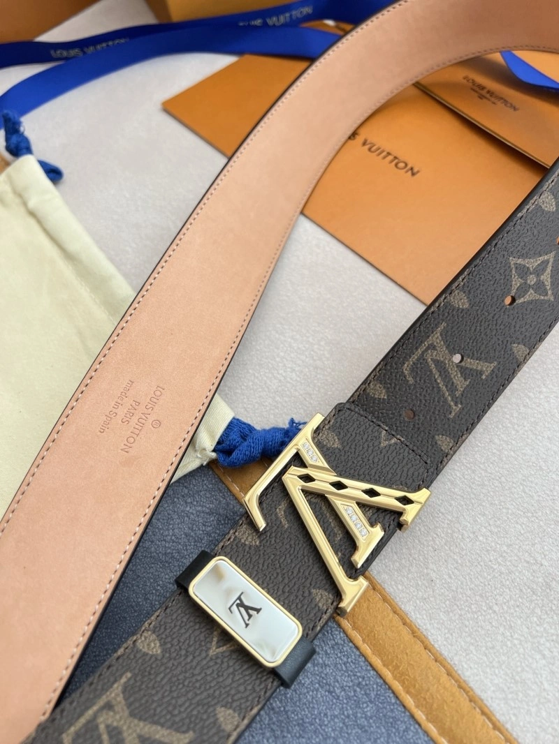 Youthful Louis Vuitton Belts 300243