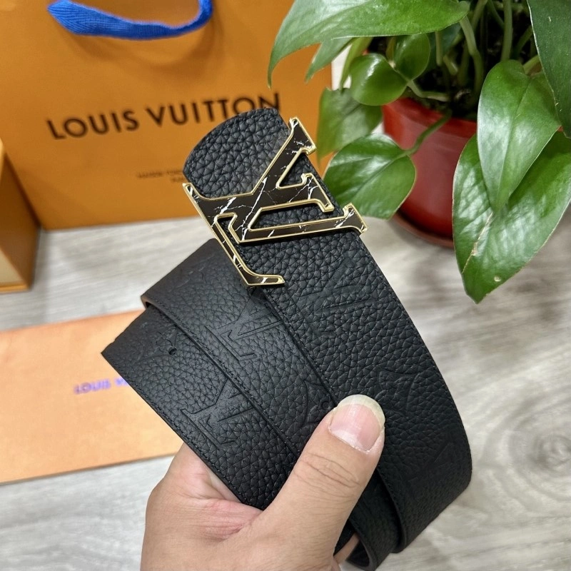 Louis Vuitton Belts Resilient 300240