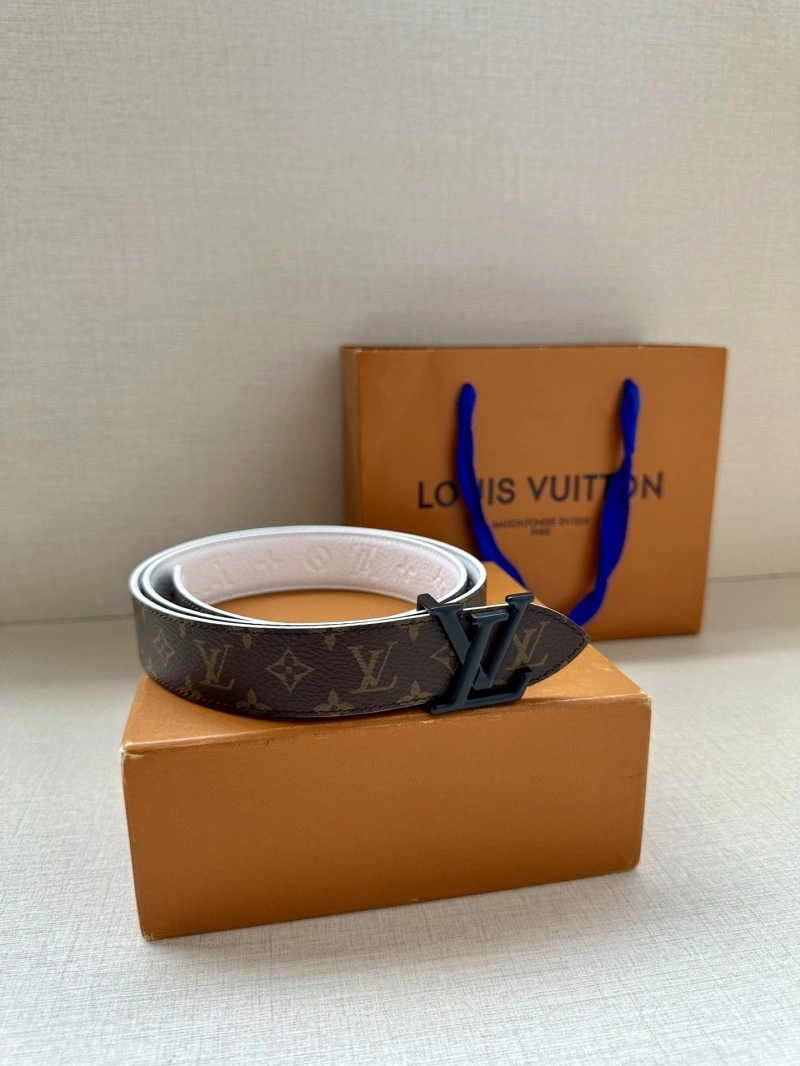 Bold Louis Vuitton Belts 300215