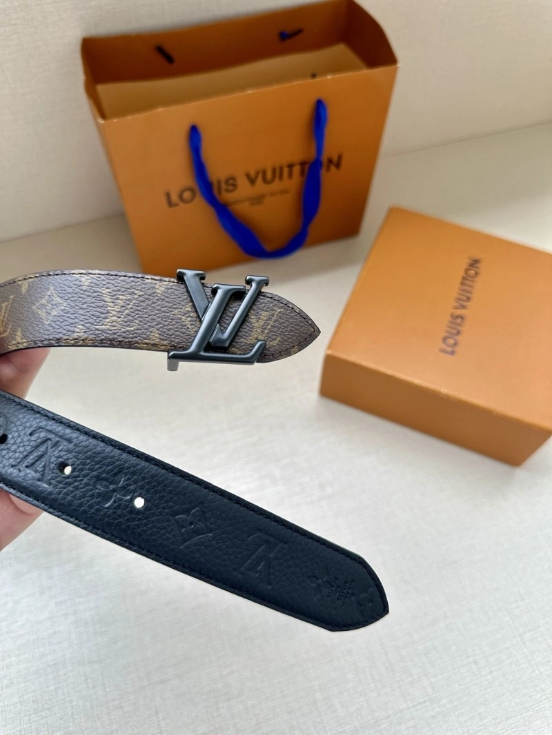 Chic Louis Vuitton Belts 300218