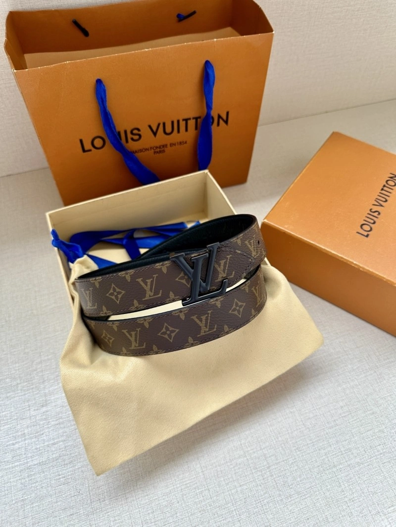Chic Louis Vuitton Belts 300218