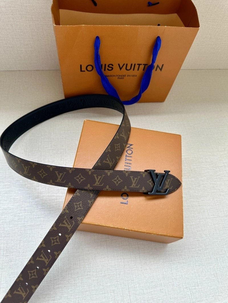 Chic Louis Vuitton Belts 300218