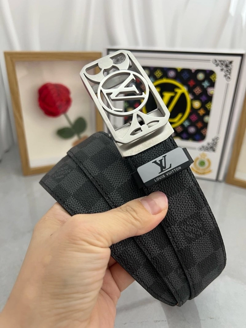 Louis Vuitton Belts Premium 300213