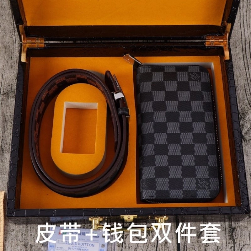 Classic Louis Vuitton Belts 300228