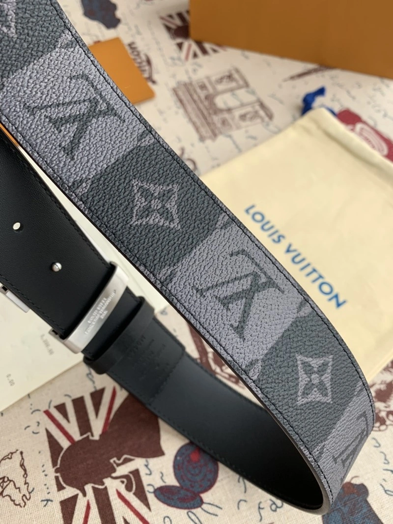 Louis Vuitton Belts AllSeason 300222