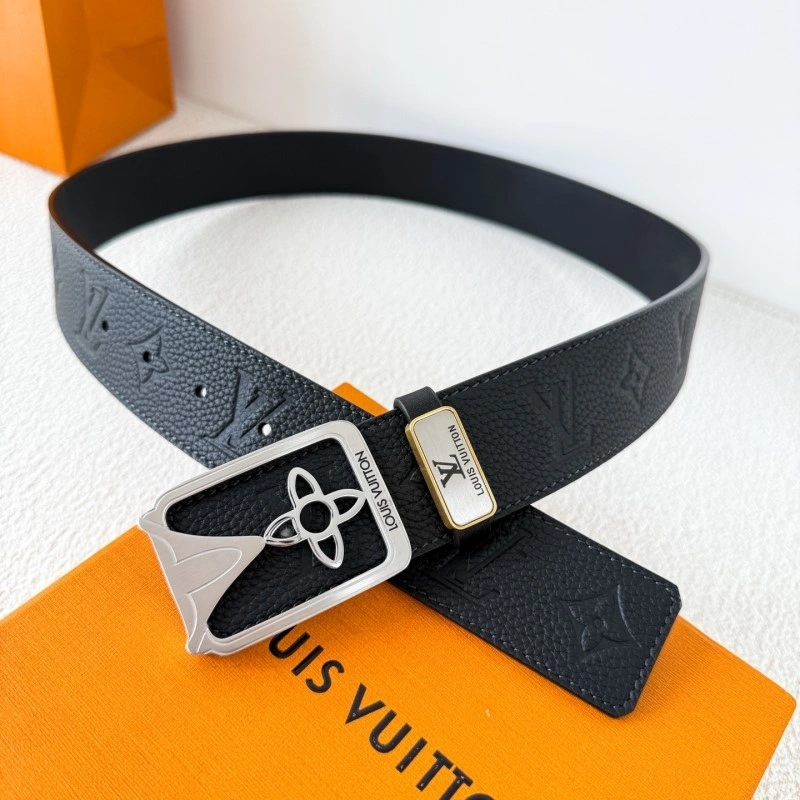 EyeCatching Louis Vuitton Belts 300207