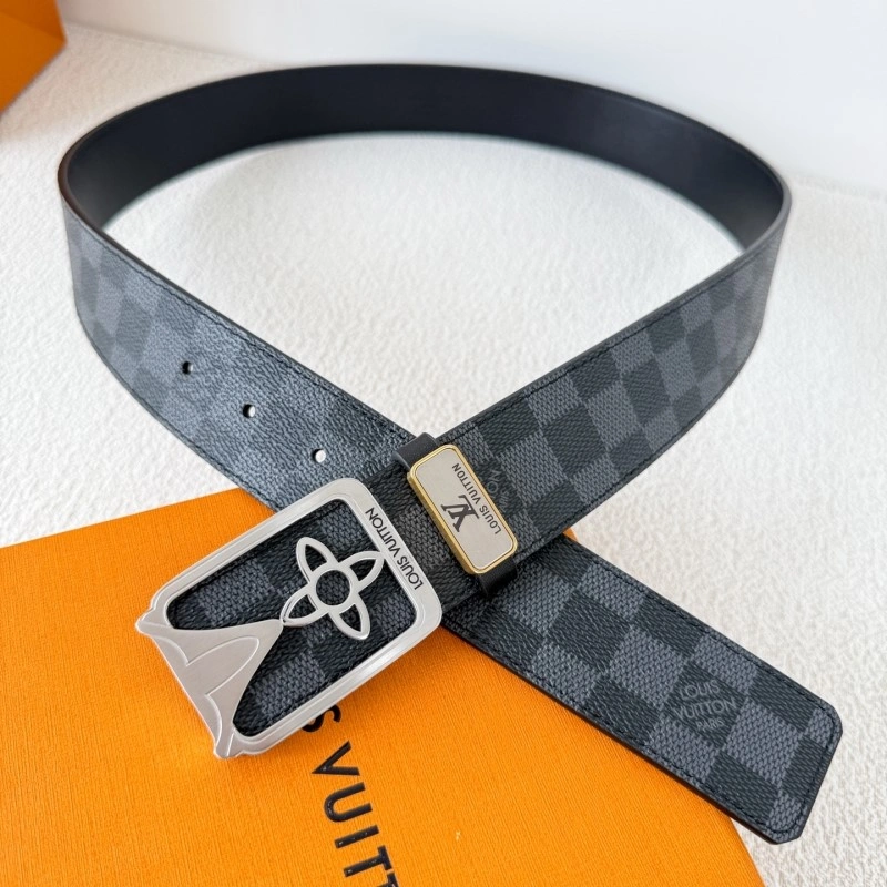 Breathable Louis Vuitton Belts 300212