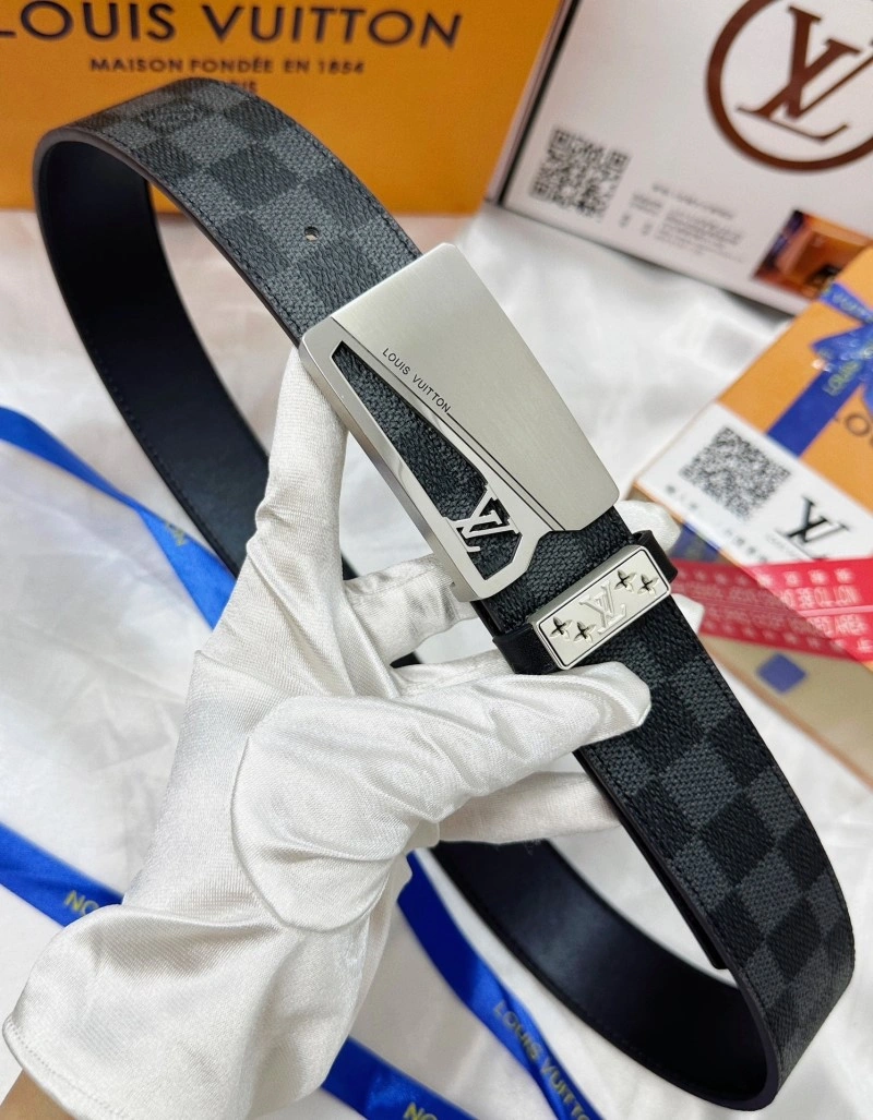 Louis Vuitton Belts TravelReady 300197