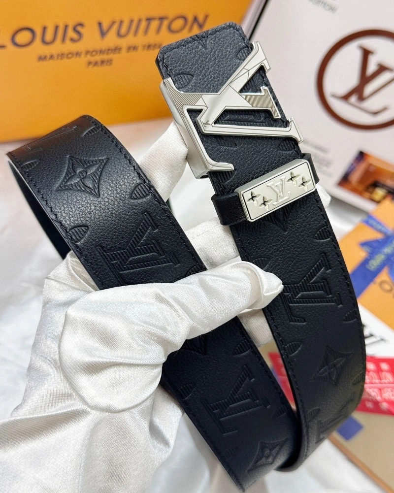 ComfortFit Louis Vuitton Belts 300176