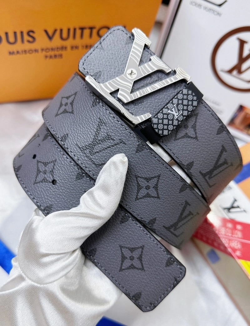Louis Vuitton Belts ZeroBulk 300190