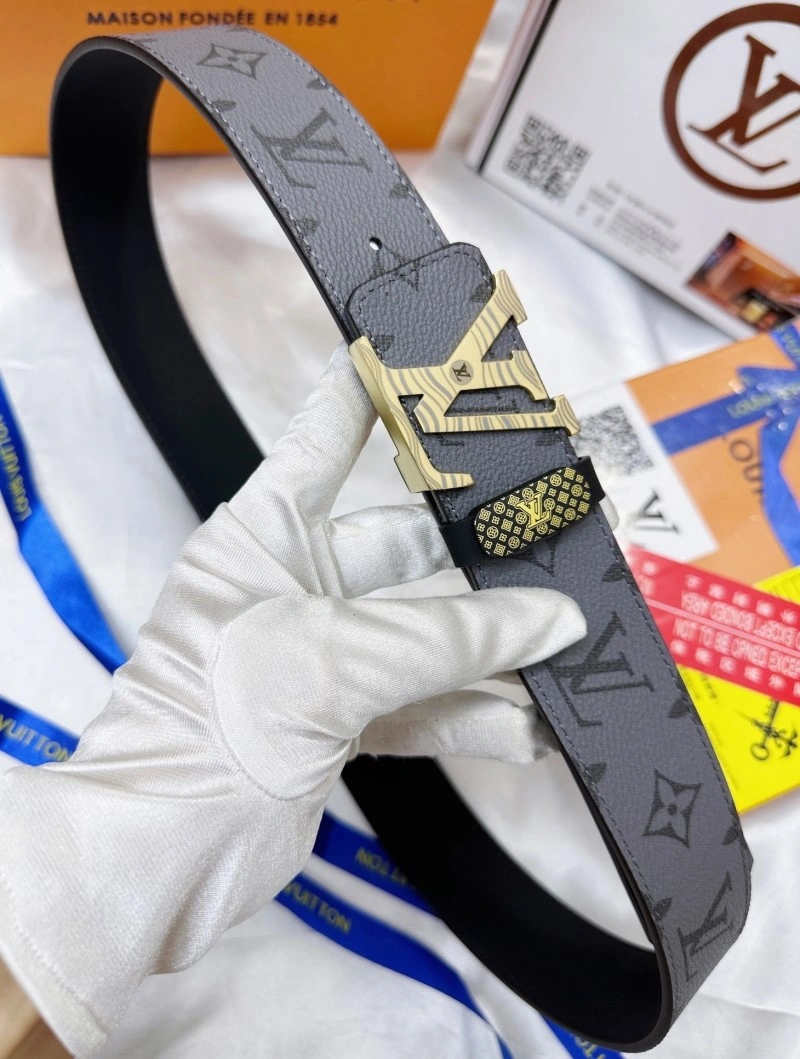 Louis Vuitton Belts DailyWear 300174