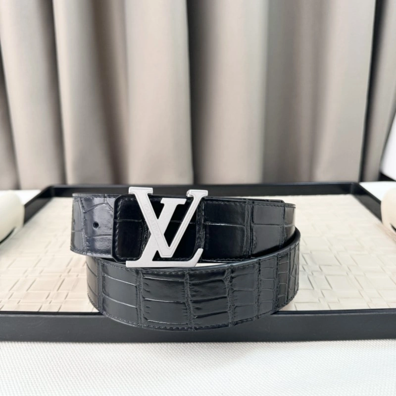 Versatile Louis Vuitton Belts 300180