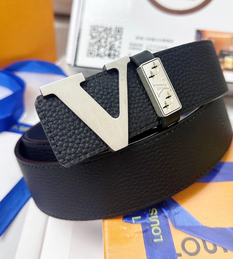 Louis Vuitton Belts Functional 300163