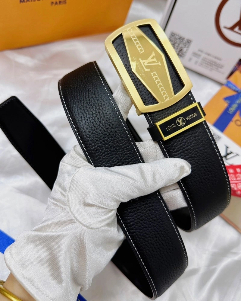 Neat Louis Vuitton Belts 300166