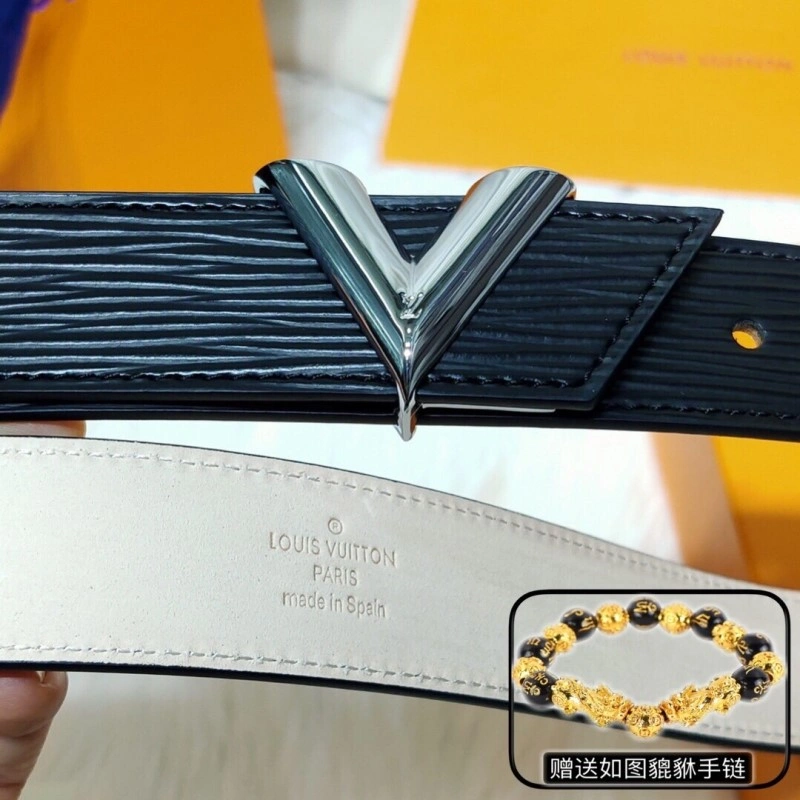 Louis Vuitton Belts Durable 300158