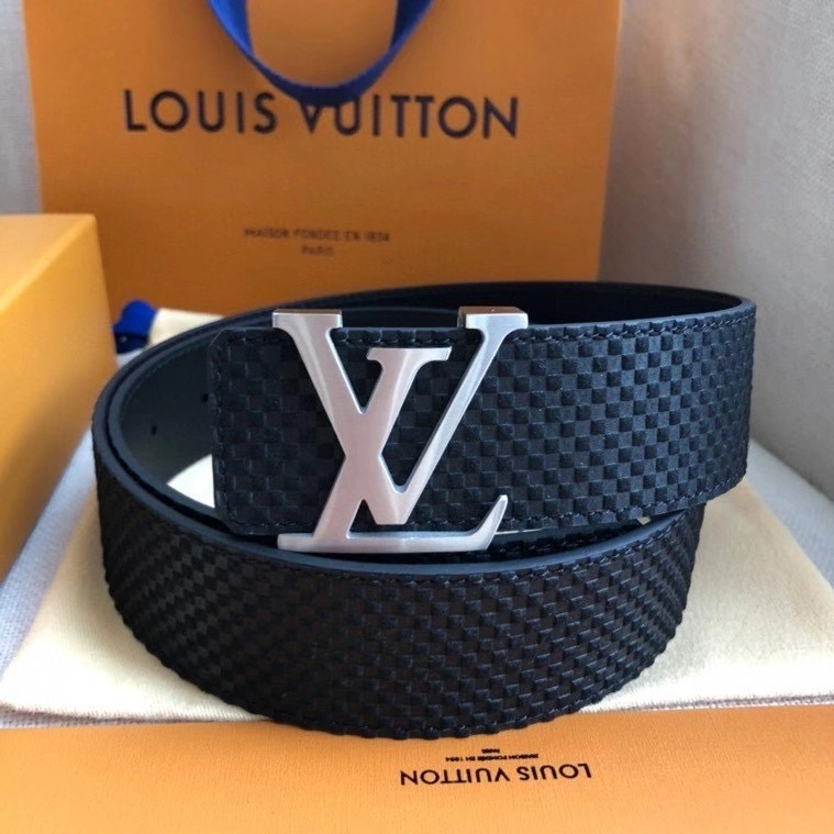 Breathable Louis Vuitton Belts 300137