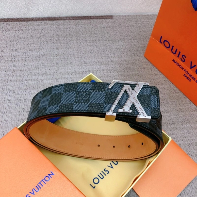 Sophisticated Louis Vuitton Belts 300153