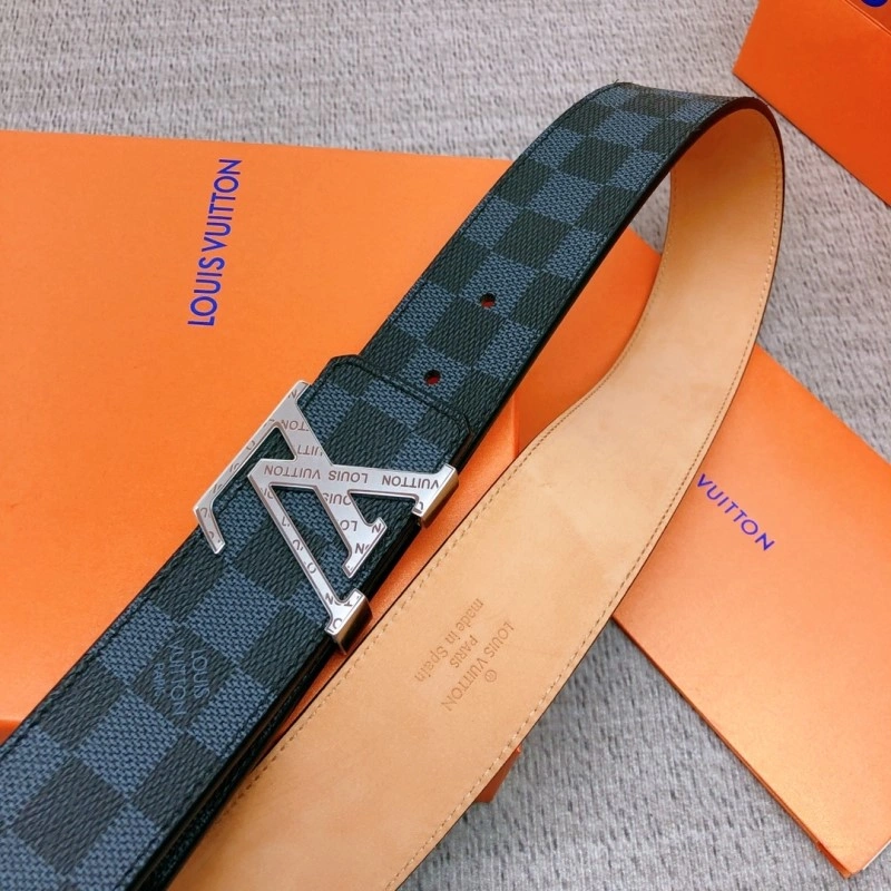 Sophisticated Louis Vuitton Belts 300153