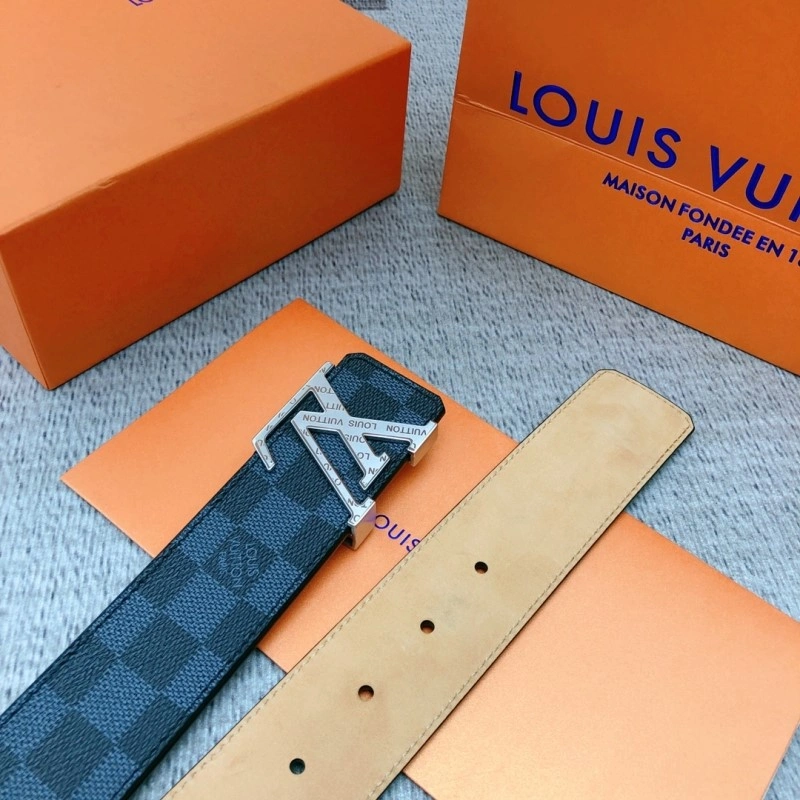 Sophisticated Louis Vuitton Belts 300153
