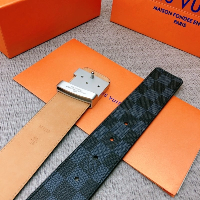 Sophisticated Louis Vuitton Belts 300153
