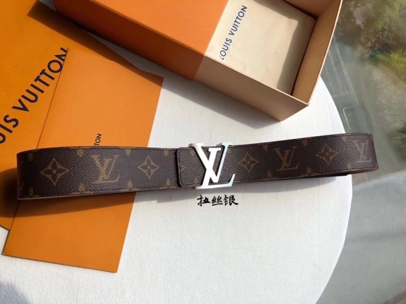 Louis Vuitton Belts SmartChoice 300141