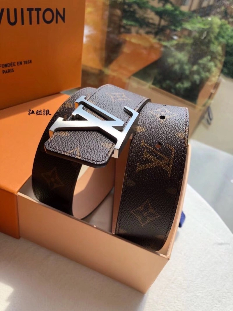Louis Vuitton Belts SmartChoice 300141