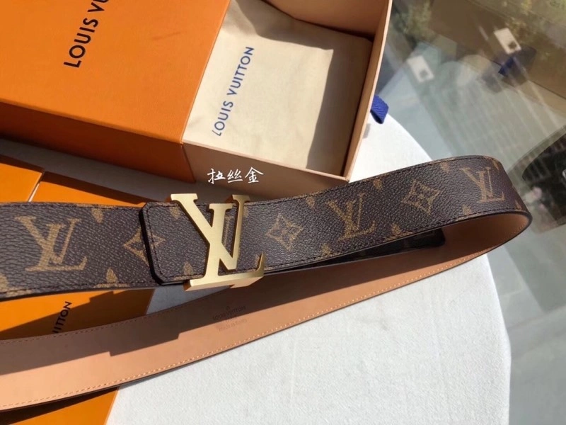 Louis Vuitton Belts WellDesigned 300138