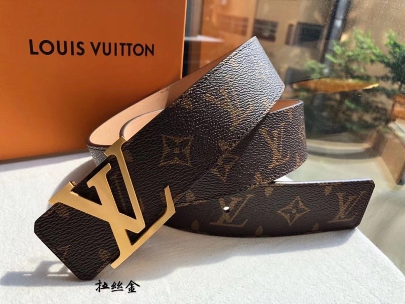 Louis Vuitton Belts WellDesigned 300138
