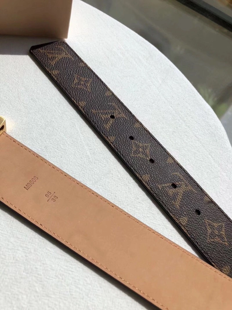 Louis Vuitton Belts WellDesigned 300138
