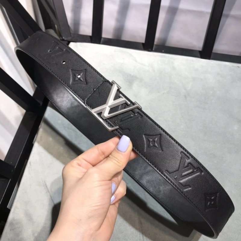 Practical Louis Vuitton Belts 300144