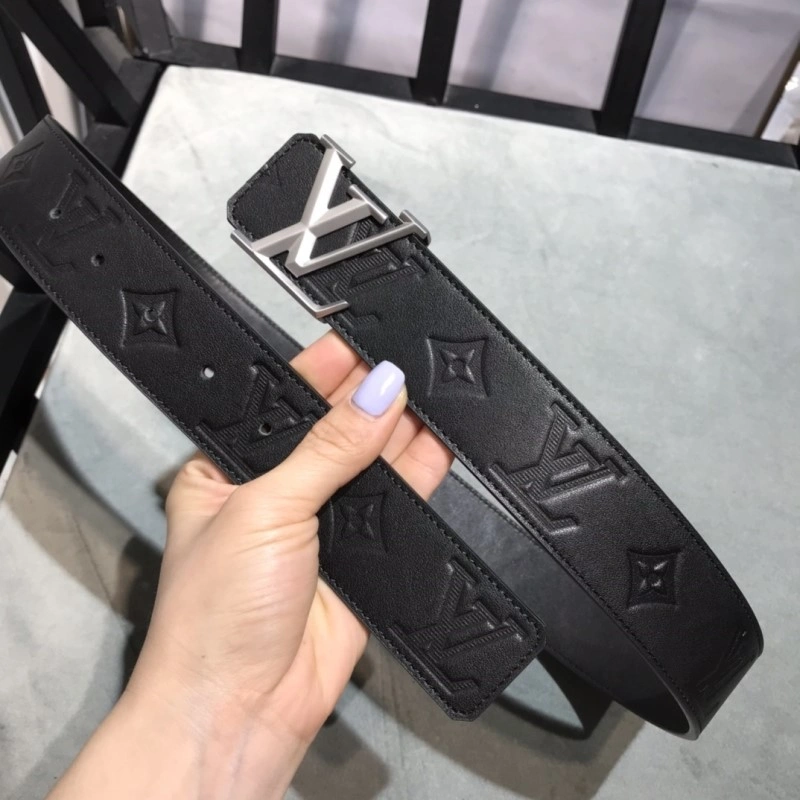 Practical Louis Vuitton Belts 300144
