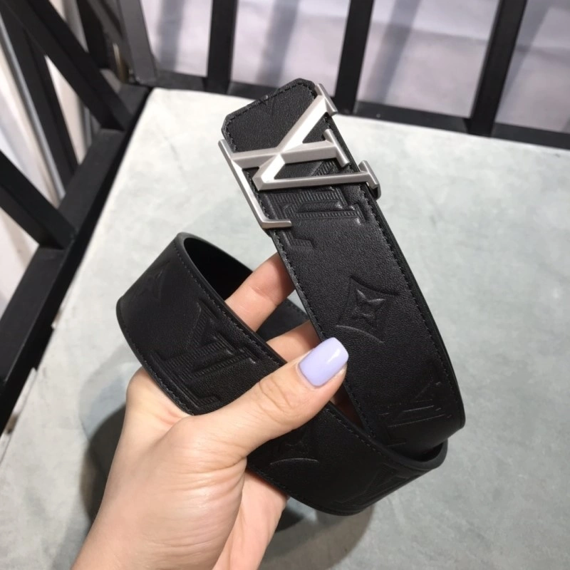 Practical Louis Vuitton Belts 300144