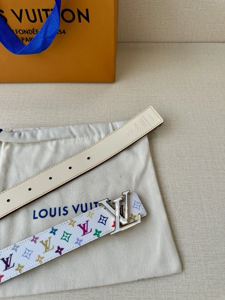 Sporty Louis Vuitton Belts 300130